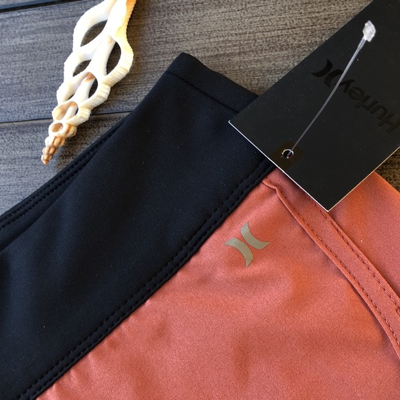 🌴🔆HURLEY- PHANTOM BEACH RIDER BOARD SHORTS🔆🌴 - Picture 7 of 10